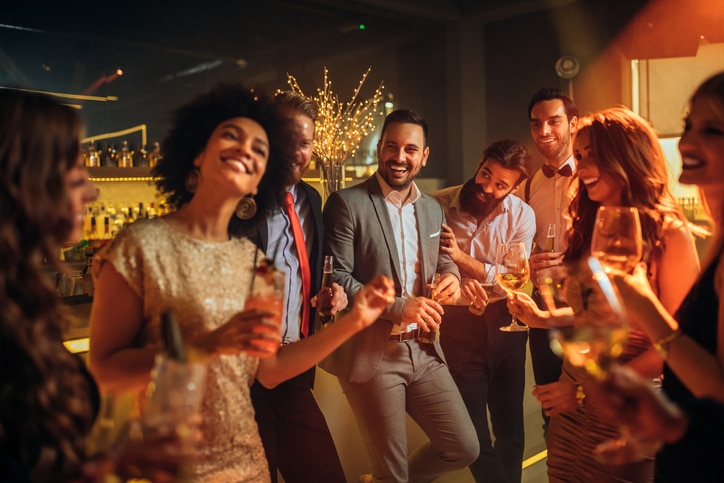 Simple Ways to Plan an Amazing End-of-Year Party